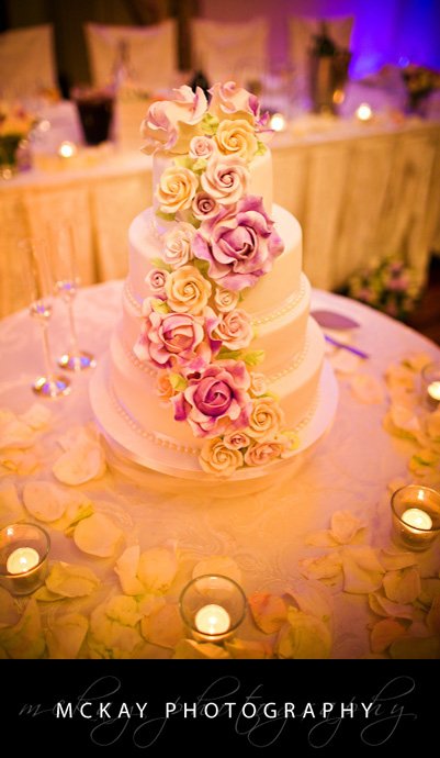 Stunning wedding cake! Ellie Marcus